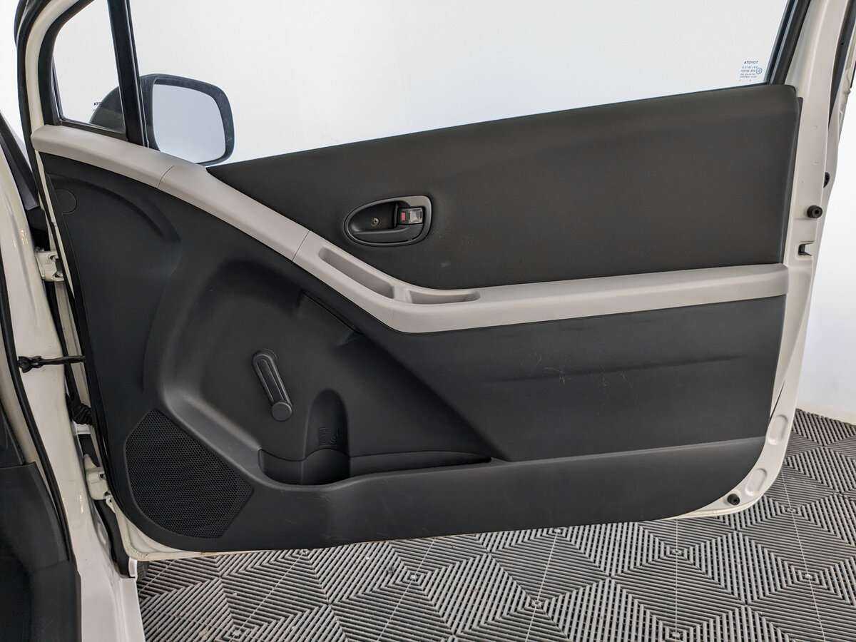 Toyota Yaris 2007 года с пробегом. Фото: #19