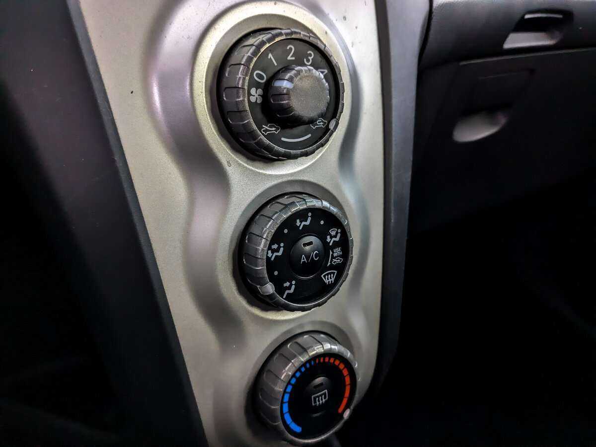 Toyota Yaris 2007 года с пробегом. Фото: #20