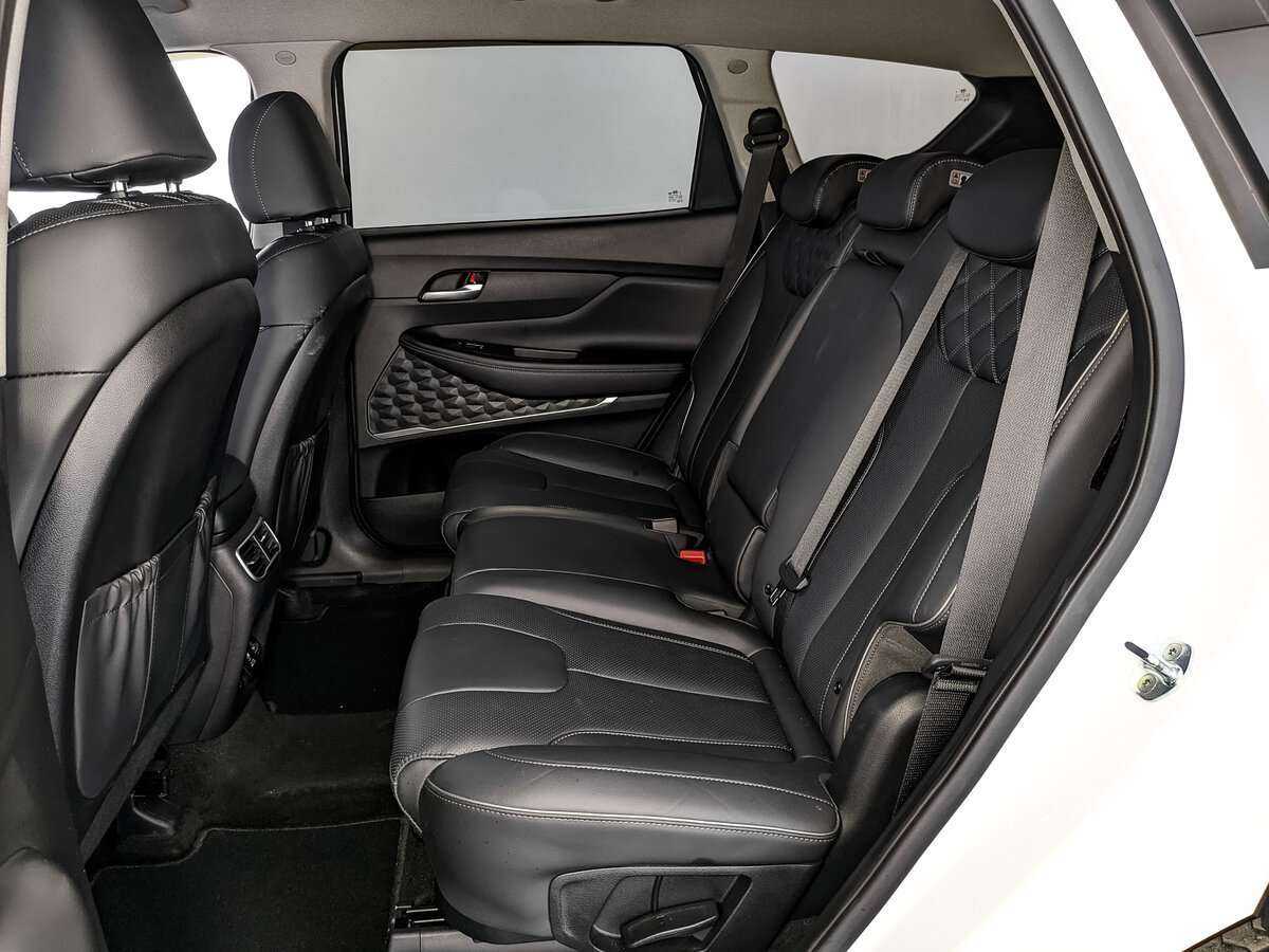 Hyundai Santa Fe 2022 года с пробегом. Фото: #13