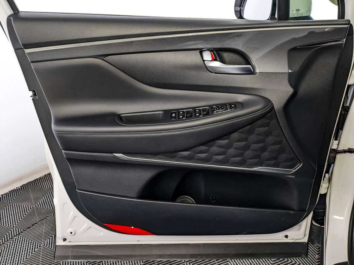 Hyundai Santa Fe 2022 года с пробегом. Фото: #14