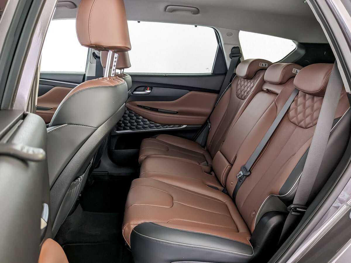 Hyundai Santa Fe 2022 года с пробегом. Фото: #11