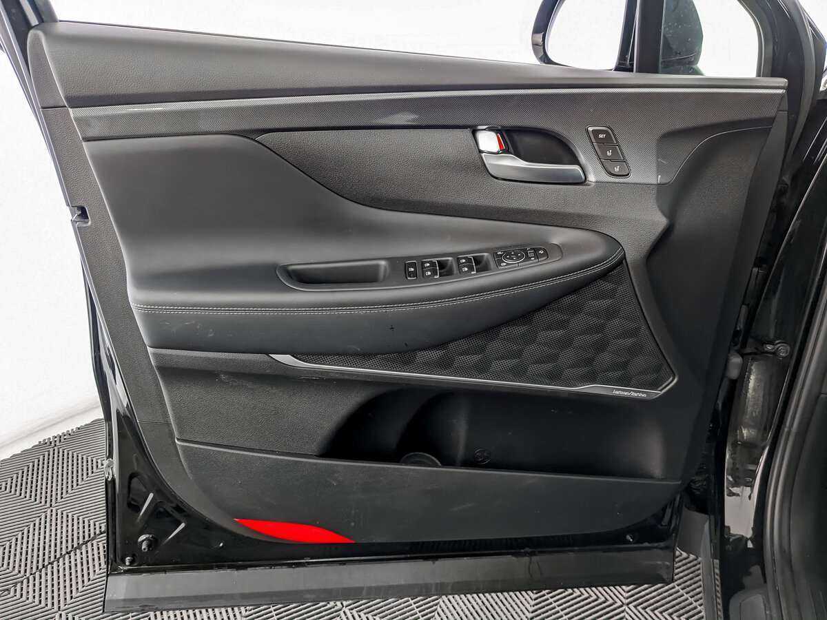 Hyundai Santa Fe 2021 года с пробегом. Фото: #14