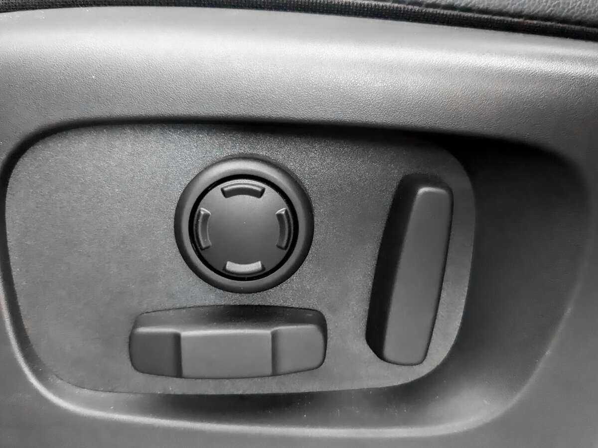 Land Rover Discovery Sport 2022 года с пробегом. Фото: #15