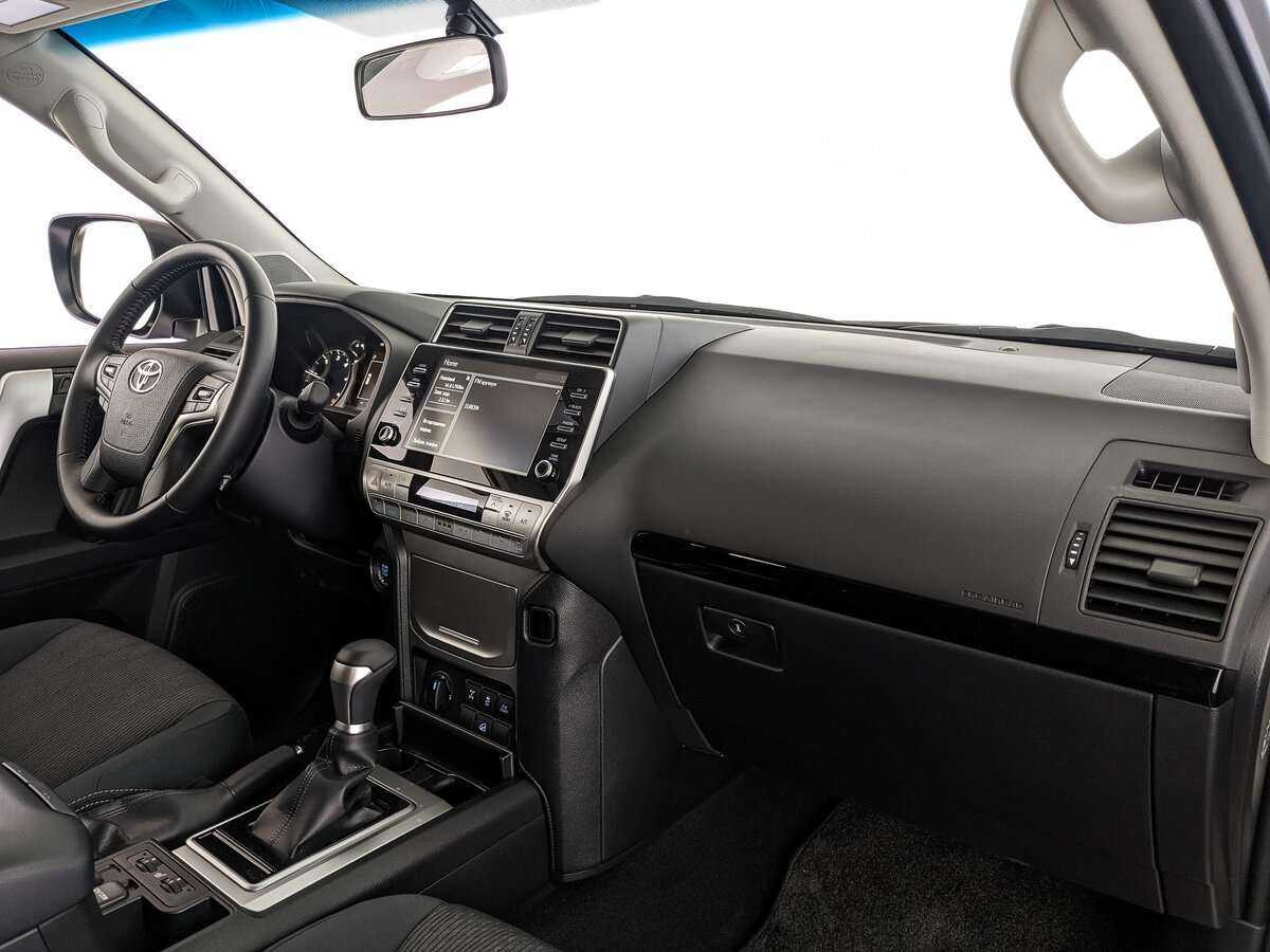 Toyota Land Cruiser Prado 2022 года с пробегом. Фото: #7