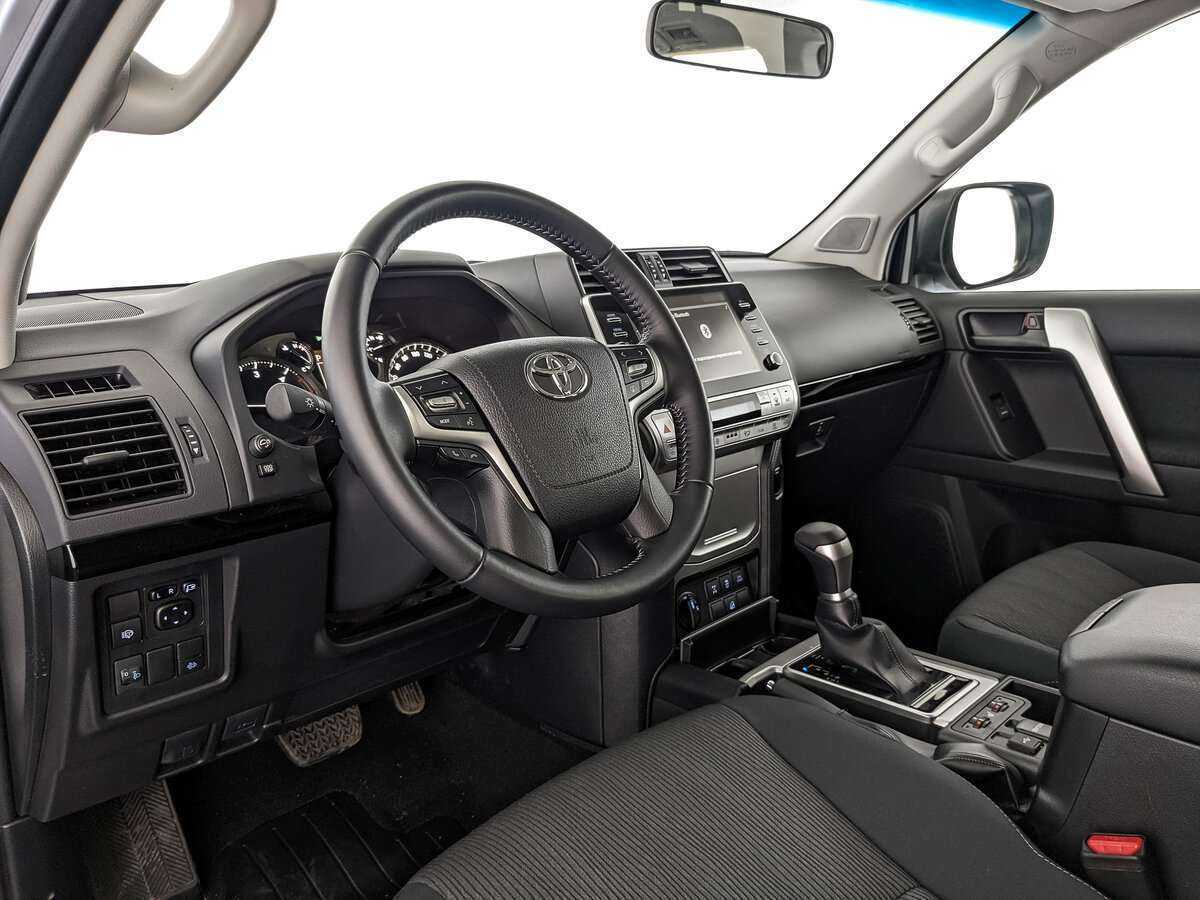 Toyota Land Cruiser Prado 2022 года с пробегом. Фото: #9