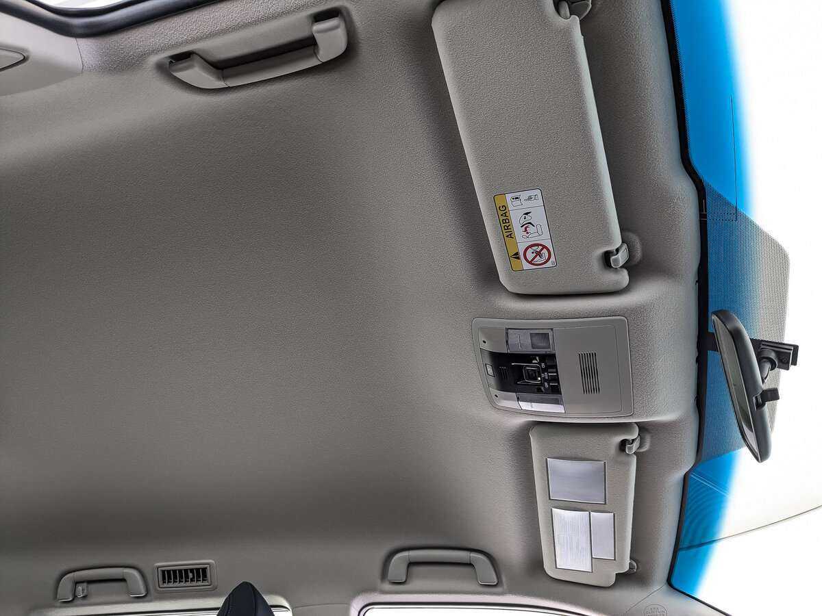 Toyota Land Cruiser Prado 2022 года с пробегом. Фото: #17