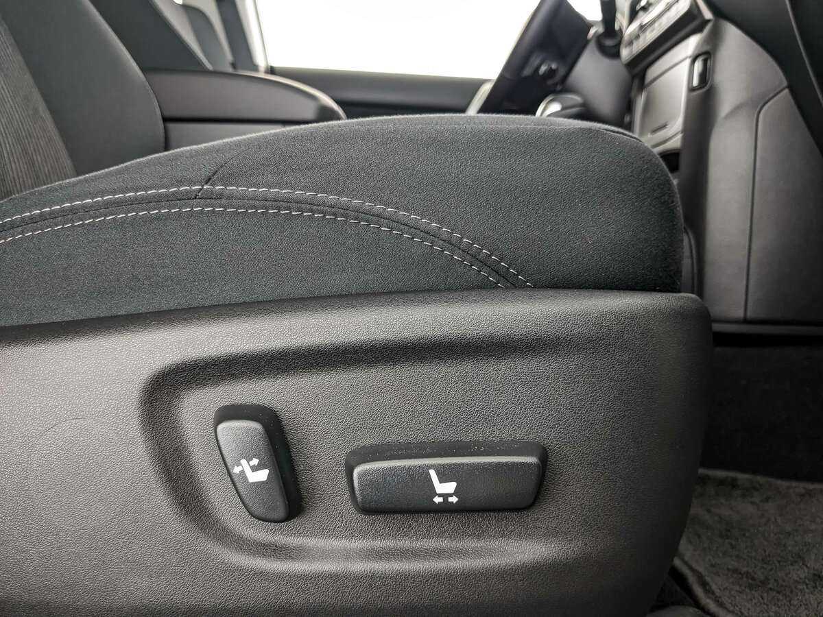 Toyota Land Cruiser Prado 2022 года с пробегом. Фото: #23