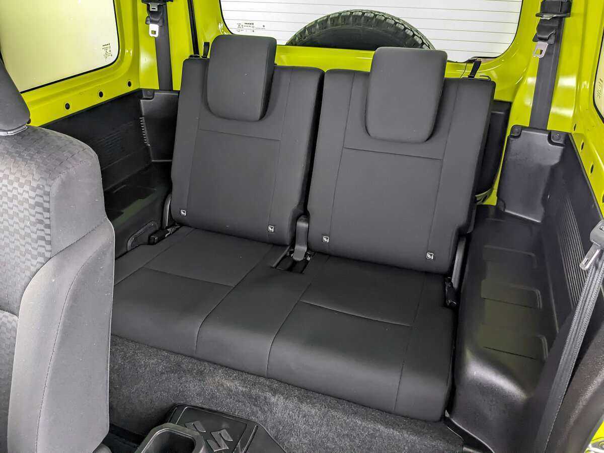 Suzuki Jimny 2019 года с пробегом. Фото: #9