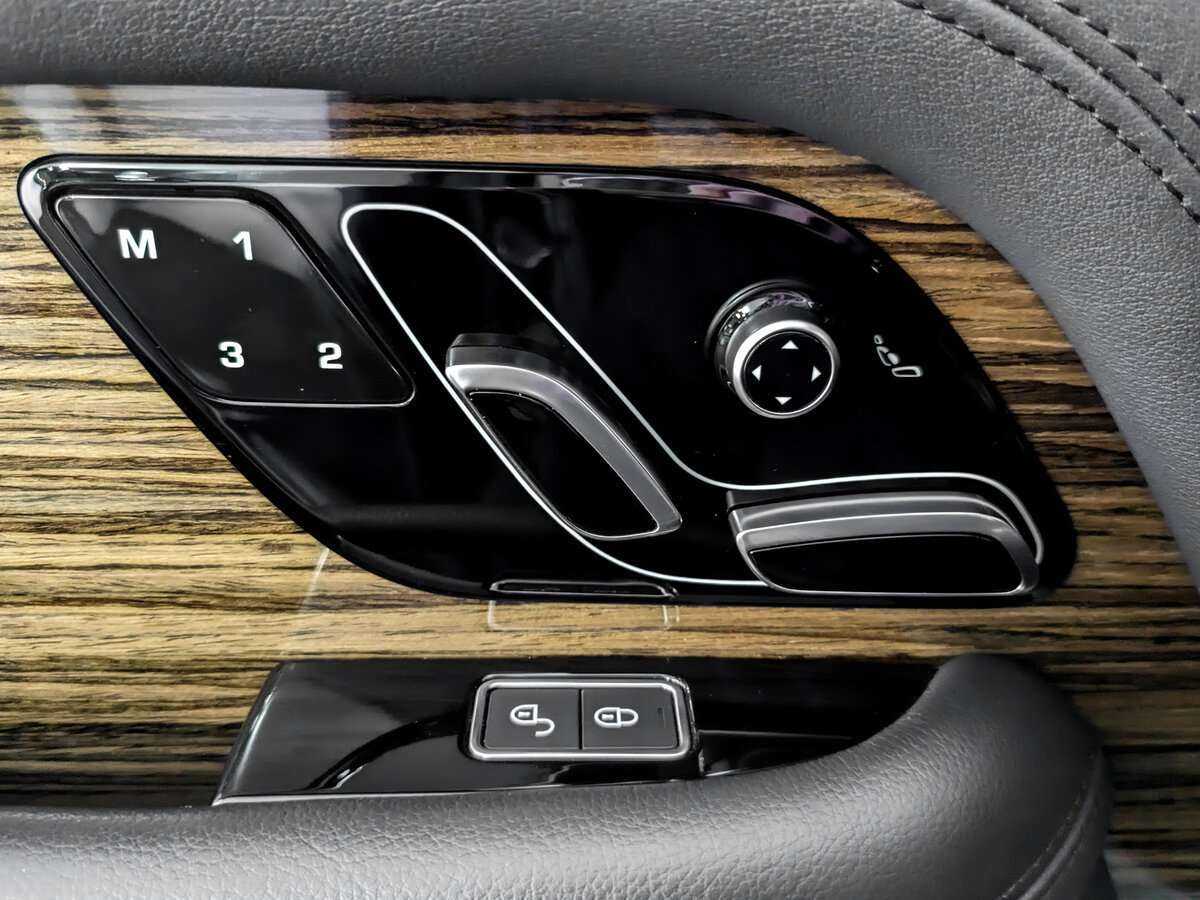 Land Rover Range Rover 2018 года с пробегом. Фото: #15