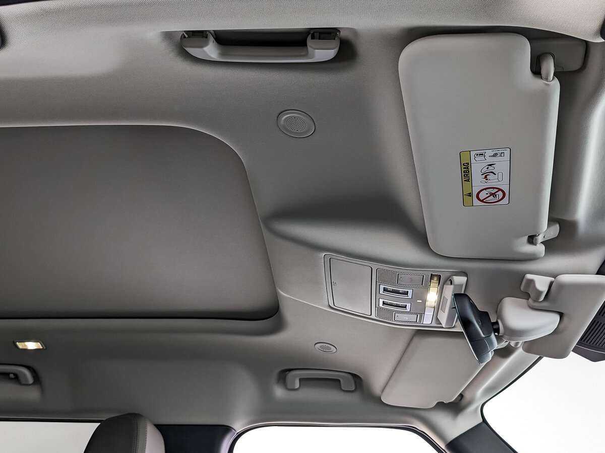 Land Rover Defender 2020 года с пробегом. Фото: #19