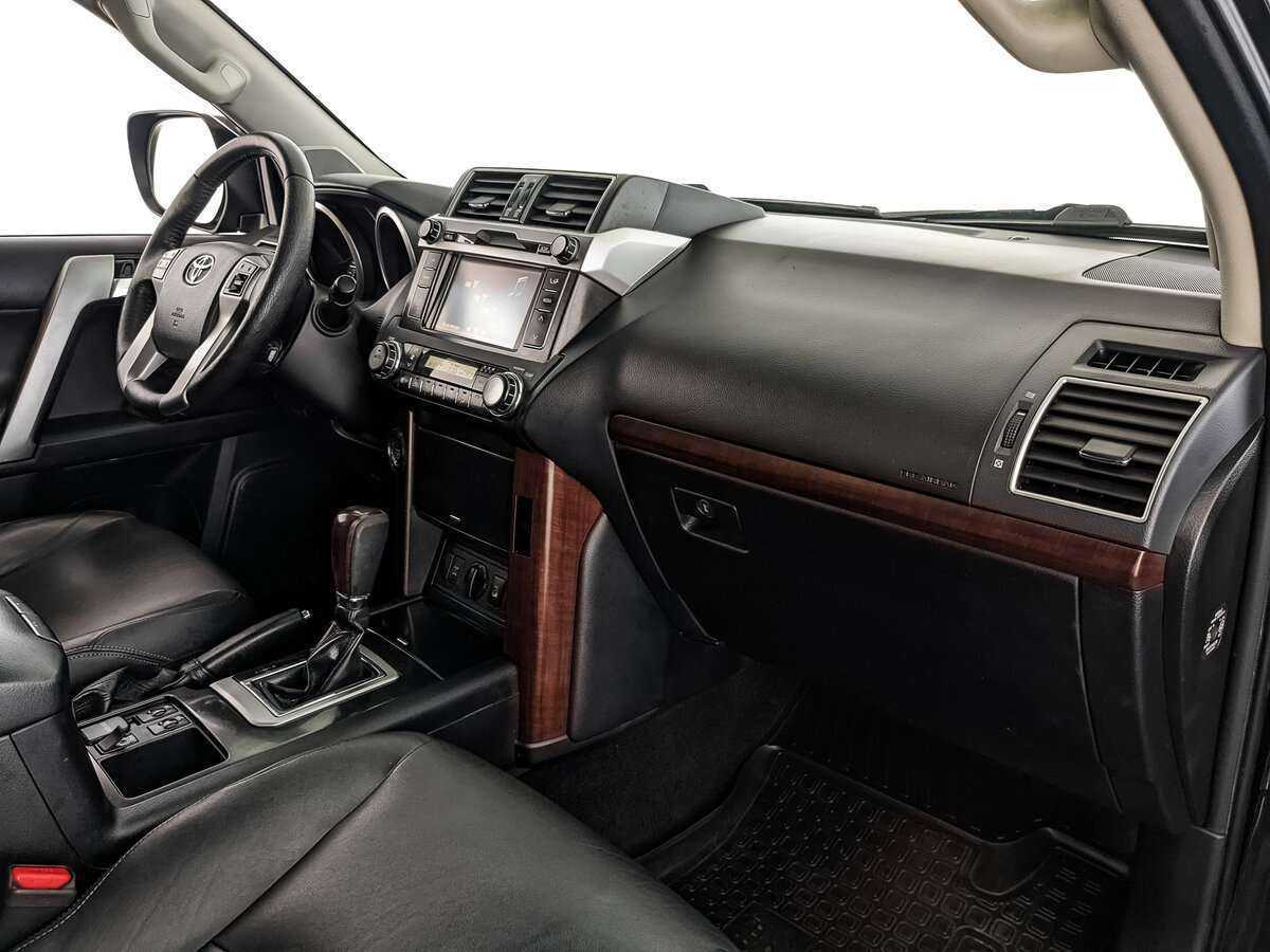 Toyota Land Cruiser Prado 2016 года с пробегом. Фото: #10