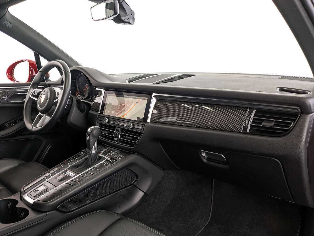 Porsche Macan 2020 года с пробегом. Фото: #8