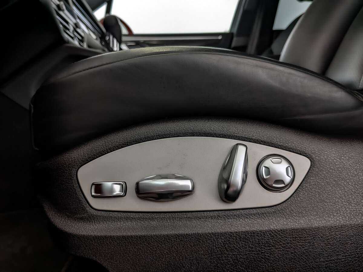 Porsche Macan 2020 года с пробегом. Фото: #20