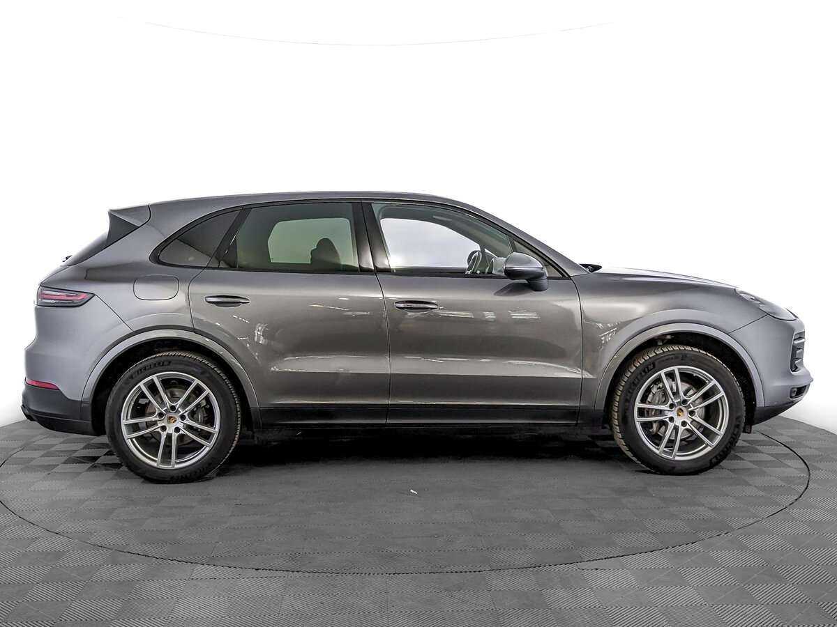 Porsche Cayenne 2018 года с пробегом. Фото: #3