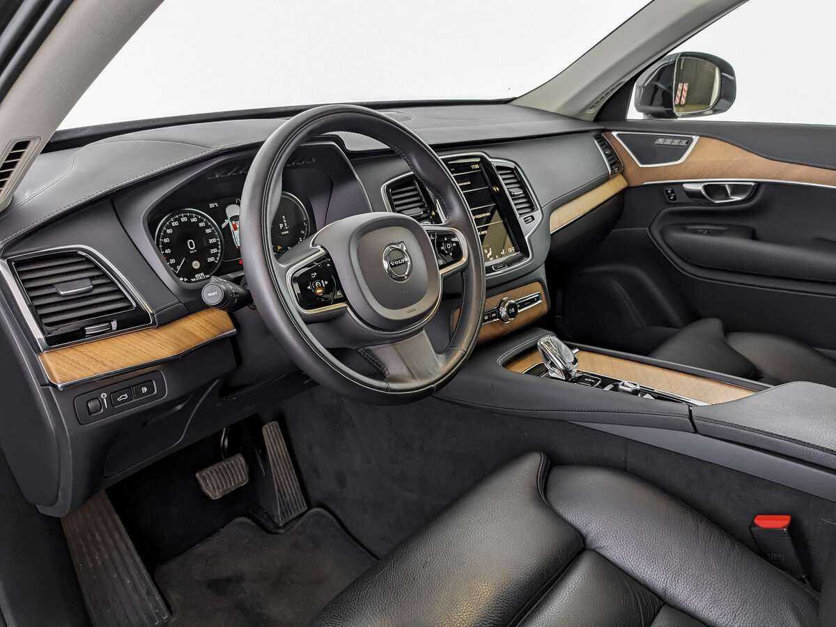 Volvo XC90 2021 года с пробегом. Фото: #13