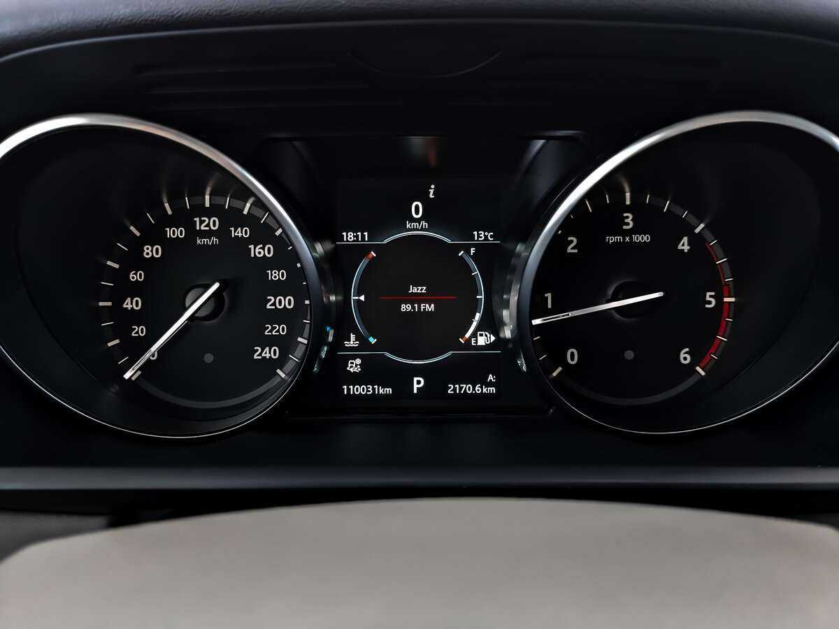 Land Rover Discovery 2018 года с пробегом. Фото: #11