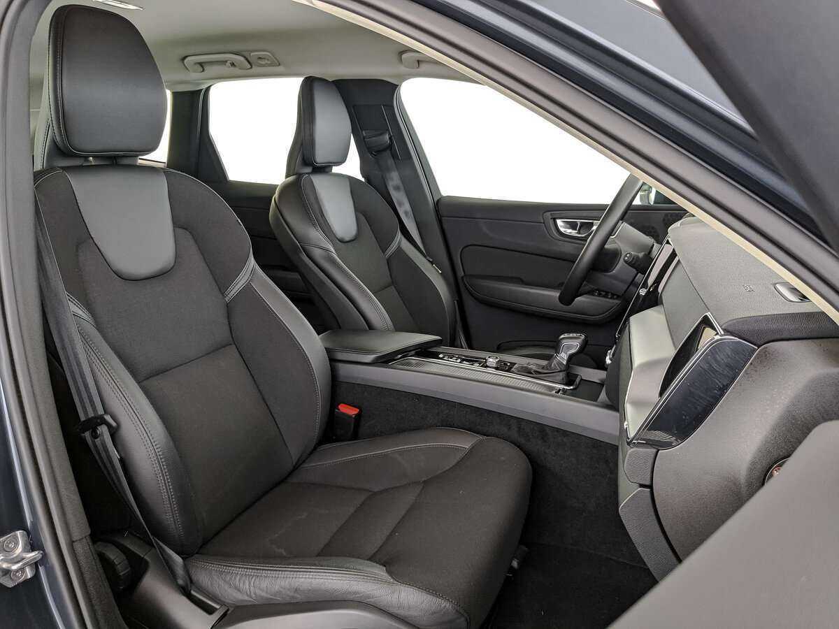 Volvo XC60 2021 года с пробегом. Фото: #19