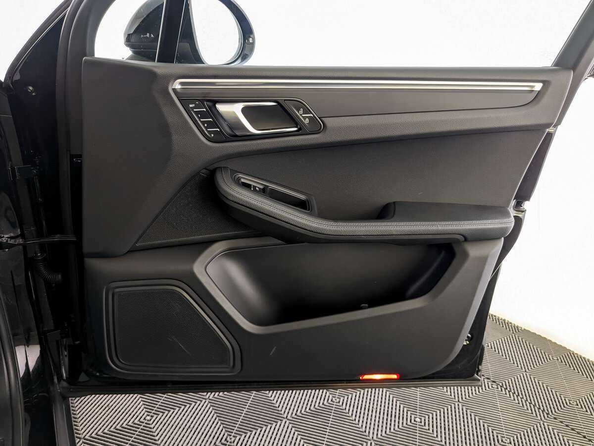 Porsche Macan 2021 года с пробегом. Фото: #22