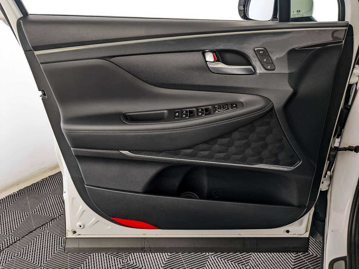 Hyundai Santa Fe 2022 года с пробегом. Фото: #14