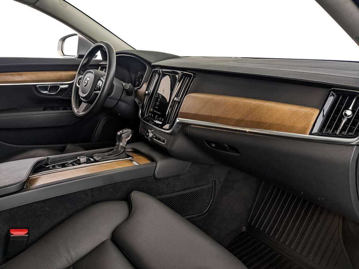 Volvo S90 2020 года с пробегом. Фото: #11