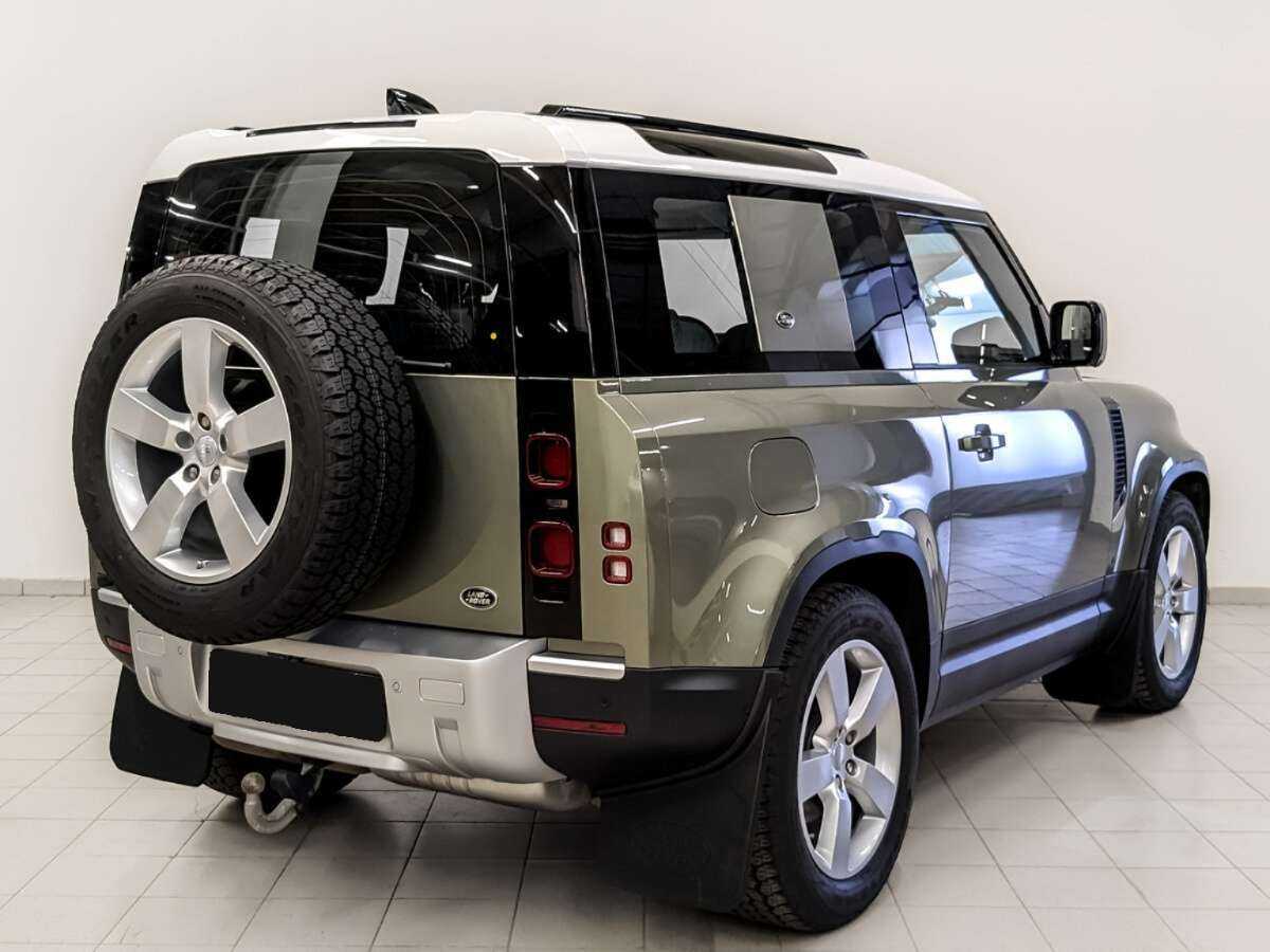 Land Rover Defender 2021 года с пробегом. Фото: #4