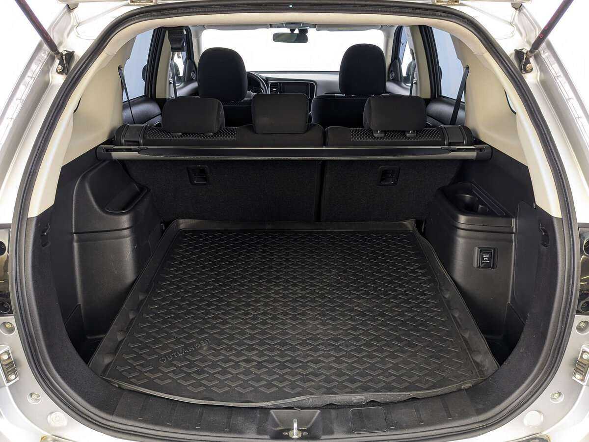 Mitsubishi Outlander 2020 года с пробегом. Фото: #9