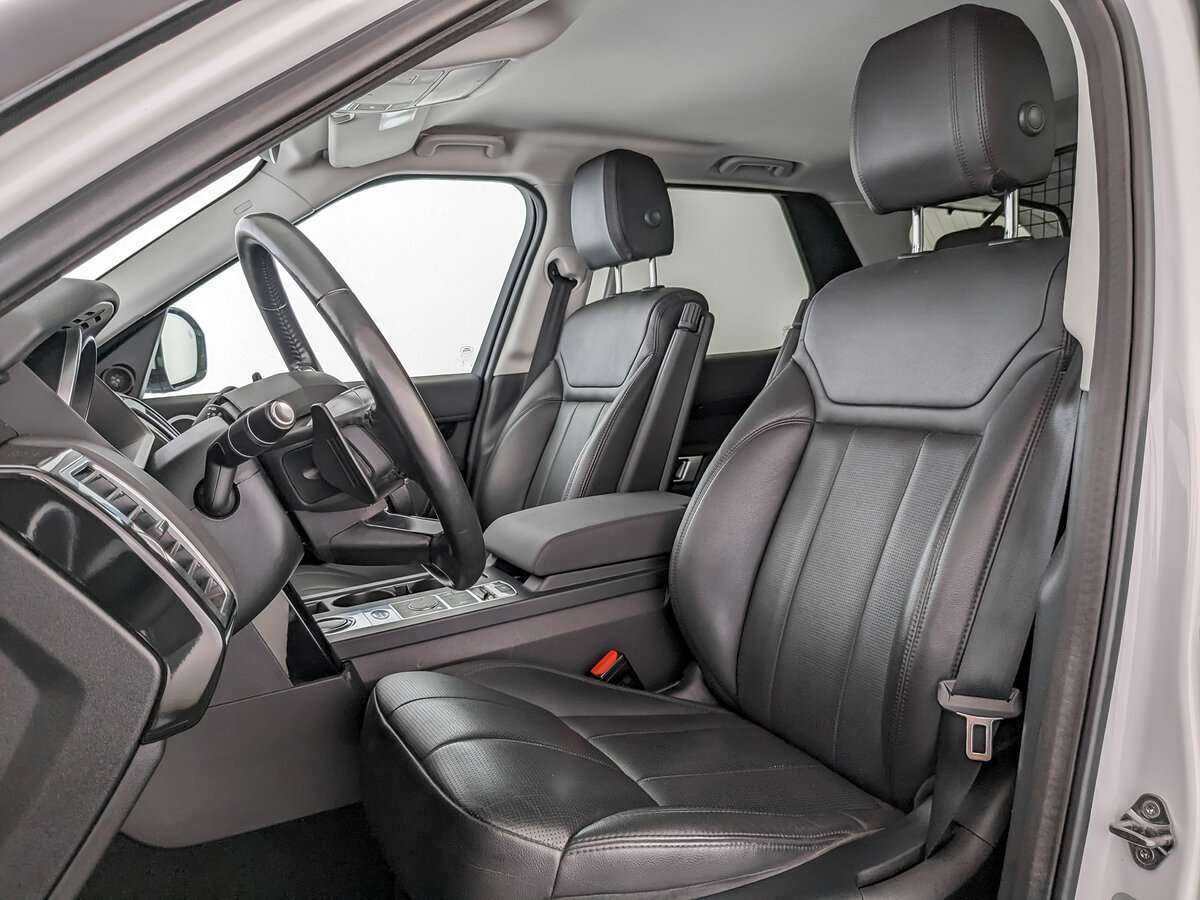 Land Rover Discovery 2018 года с пробегом. Фото: #13
