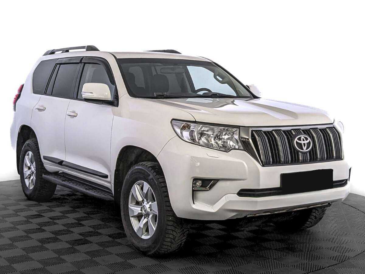 Toyota Land Cruiser Prado 2019 года с пробегом. Фото: #2