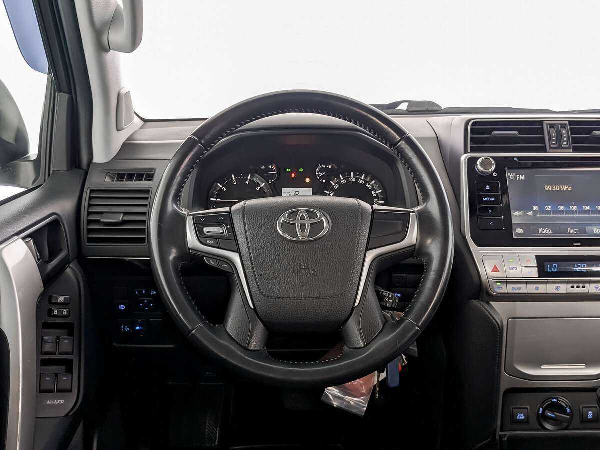 Toyota Land Cruiser Prado 2019 года с пробегом. Фото: #17