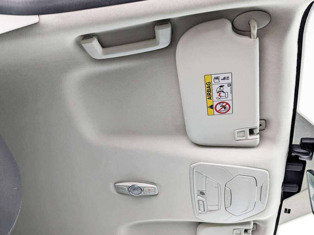 Б/У Форд Куга 2016 года. Фото: #21