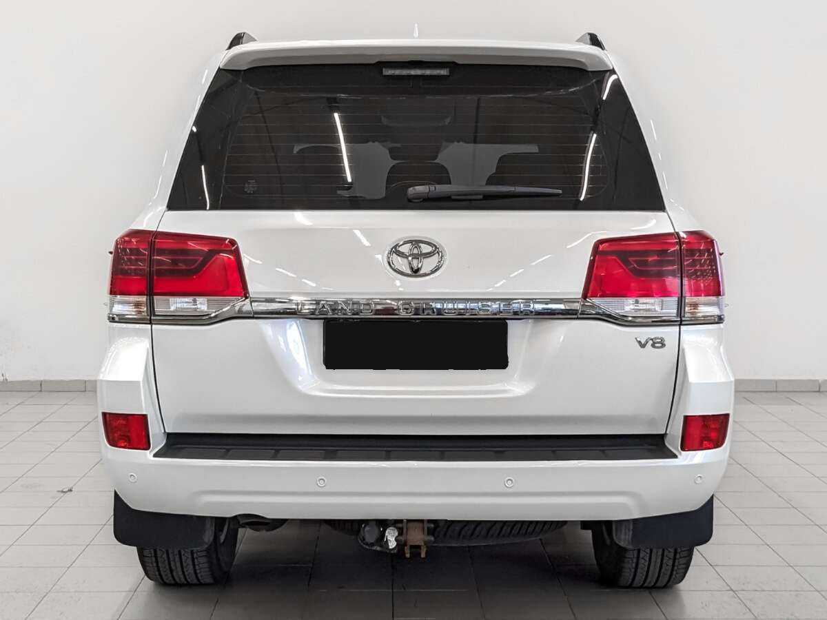 Toyota Land Cruiser 2017 года с пробегом. Фото: #5