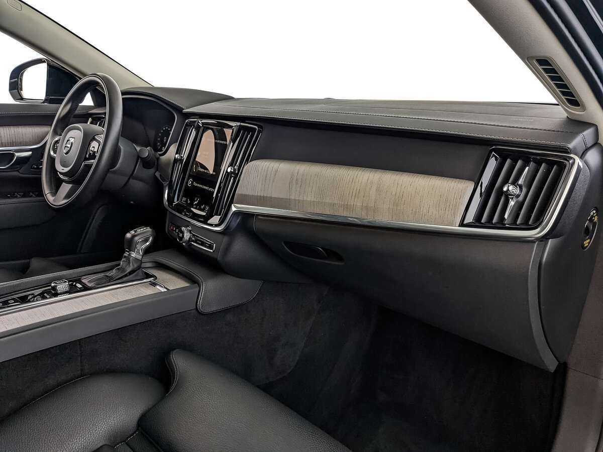 Volvo S90 2021 года с пробегом. Фото: #8