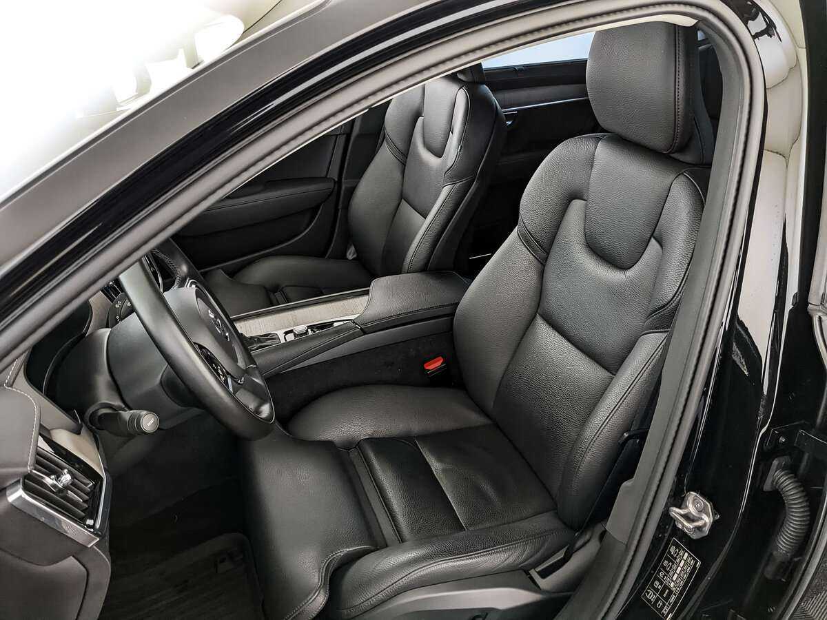 Volvo S90 2021 года с пробегом. Фото: #15