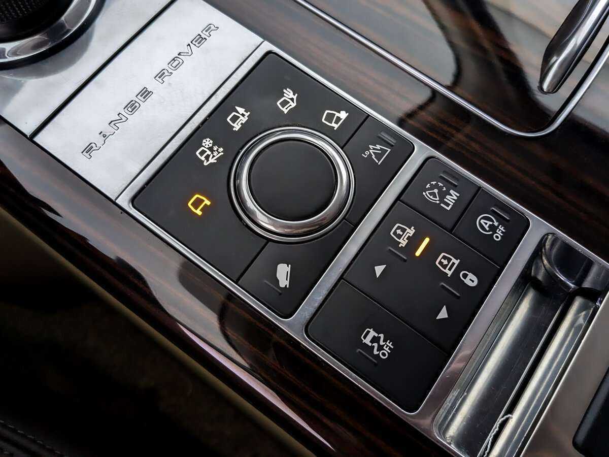 Land Rover Range Rover 2017 года с пробегом. Фото: #25
