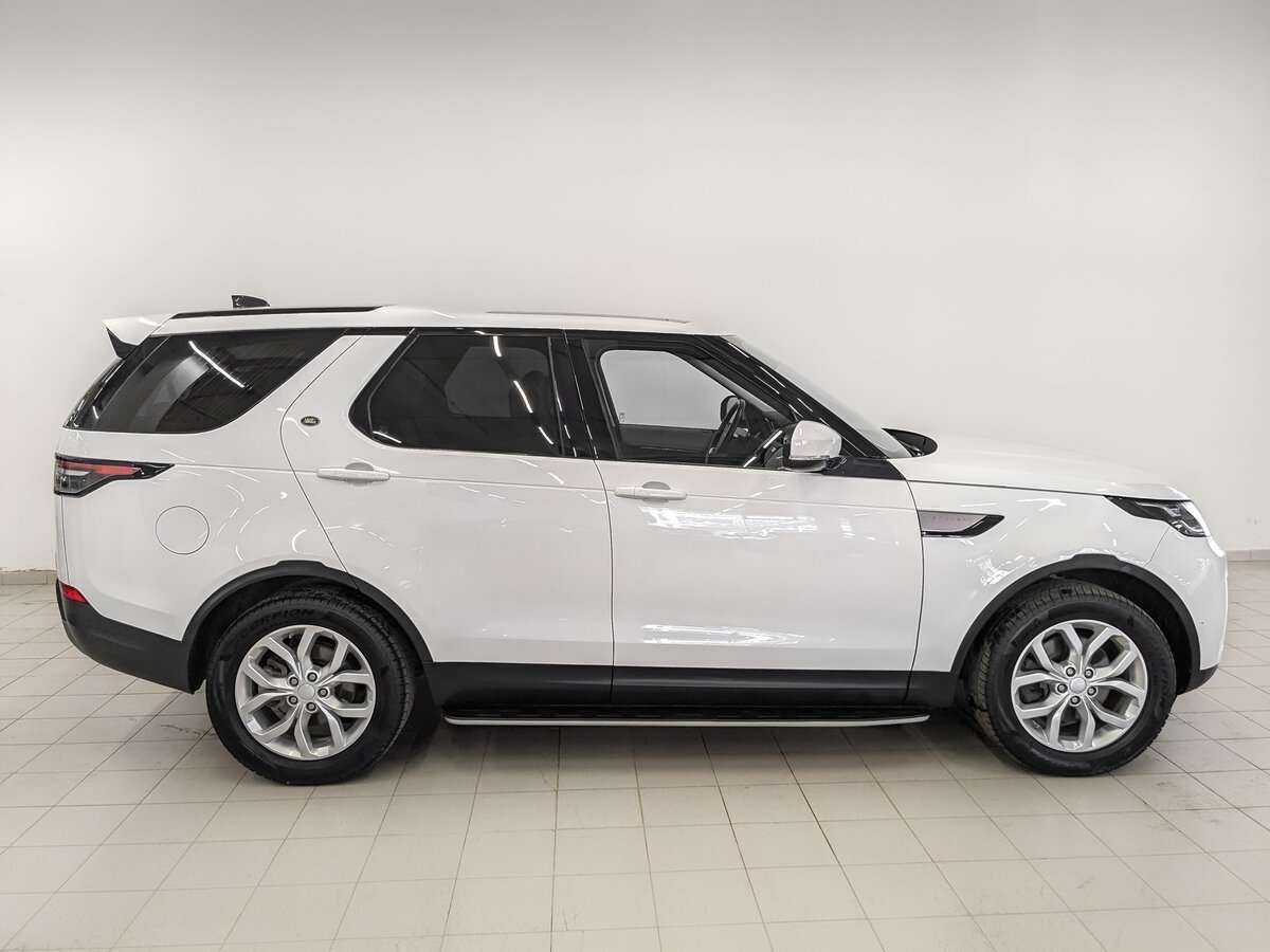 Land Rover Discovery 2018 года с пробегом. Фото: #3