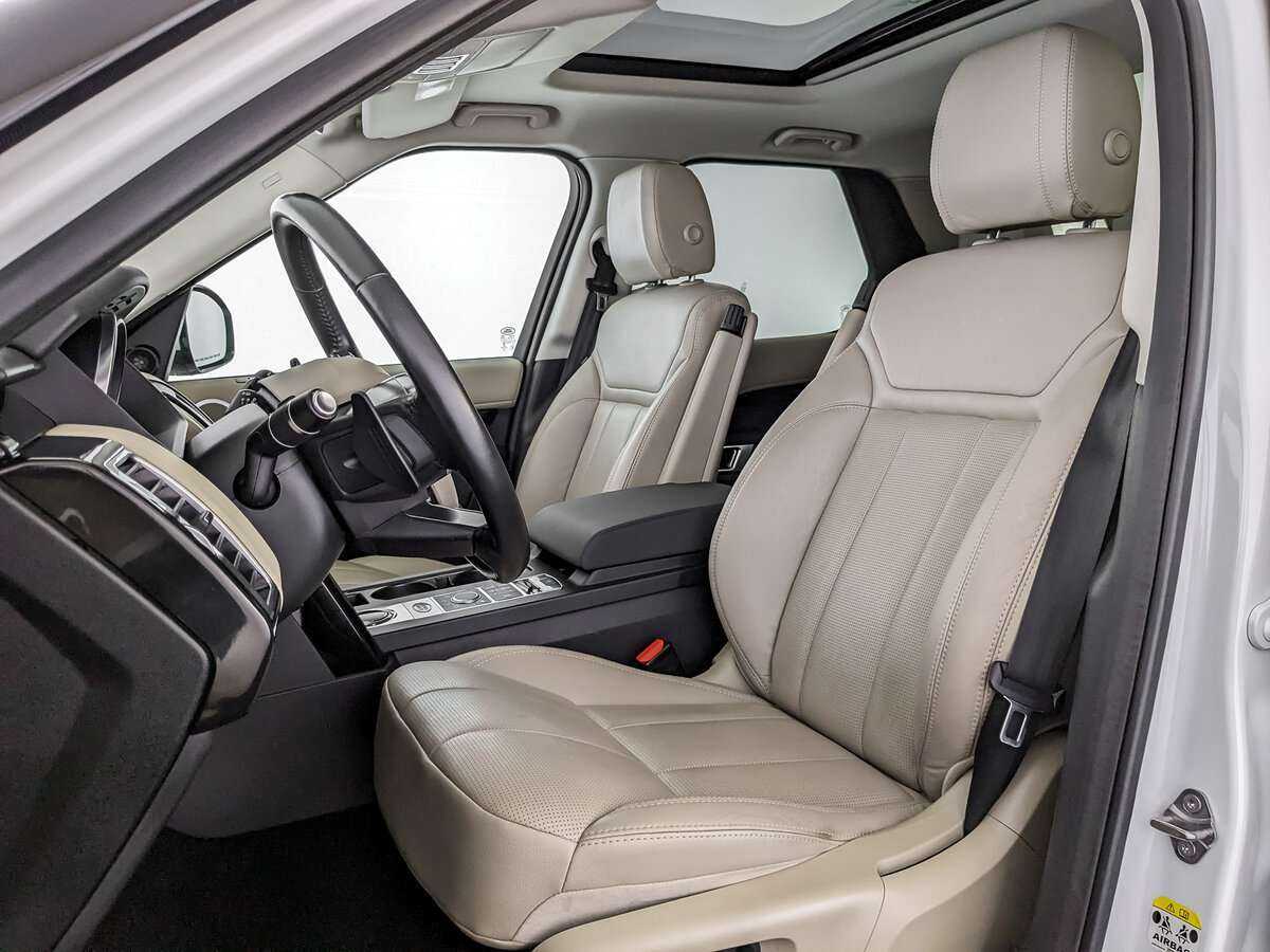 Land Rover Discovery 2018 года с пробегом. Фото: #15
