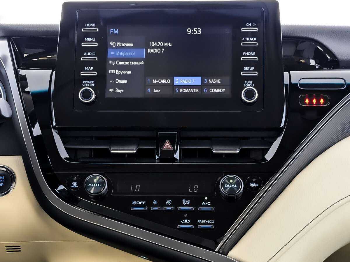 Toyota Camry 2021 года с пробегом. Фото: #12