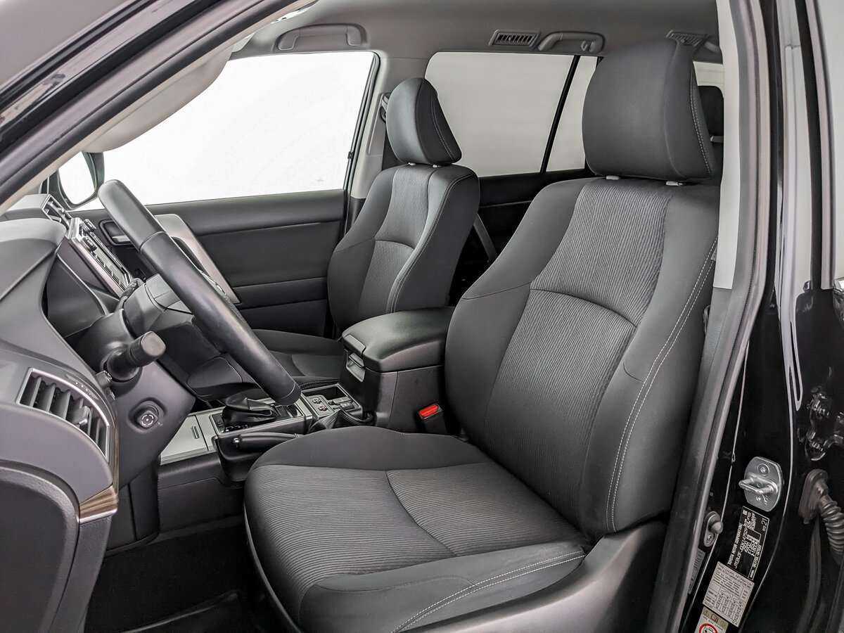 Toyota Land Cruiser Prado 2018 года с пробегом. Фото: #15