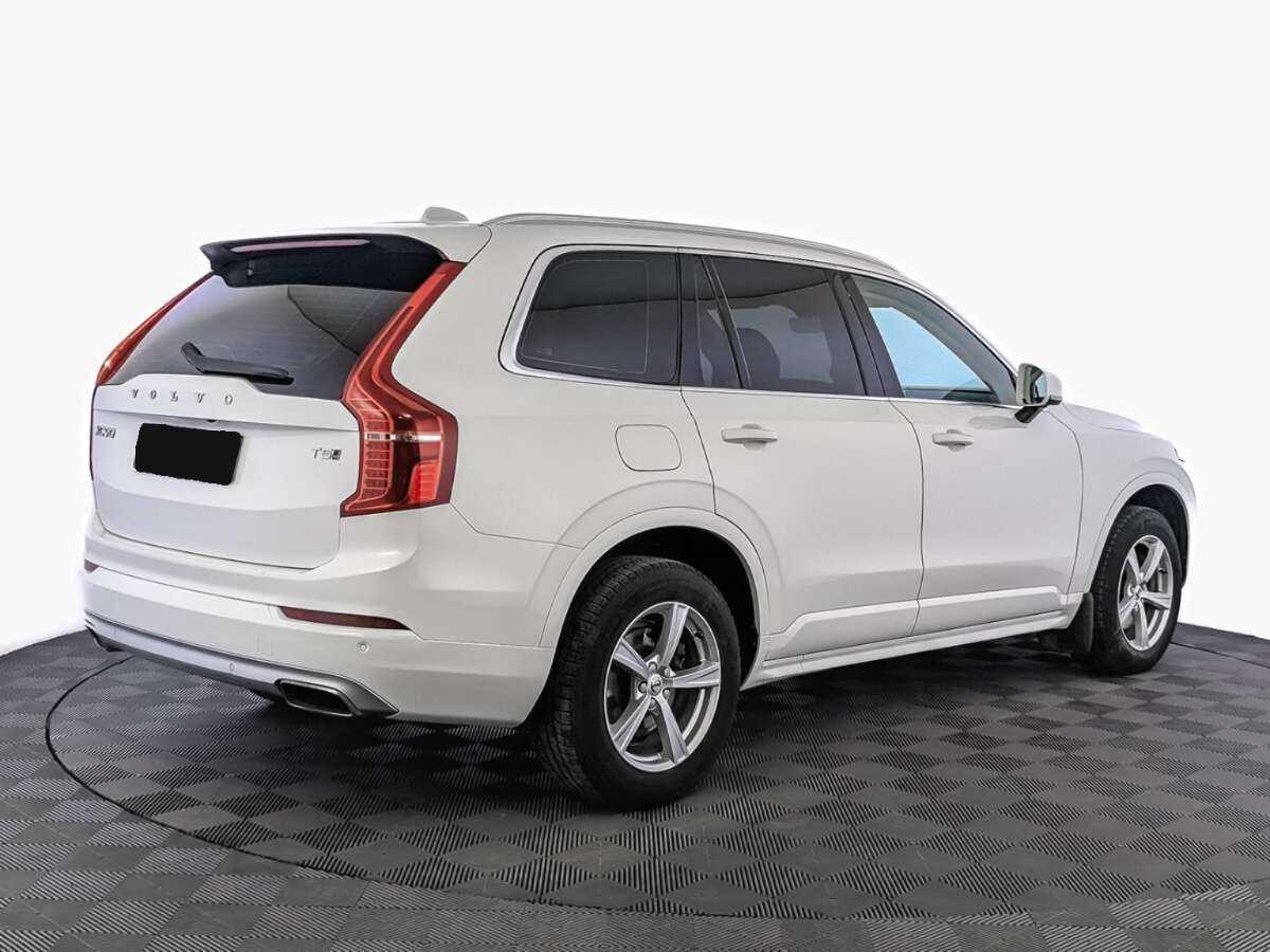 Volvo XC90 2019 года с пробегом. Фото: #4