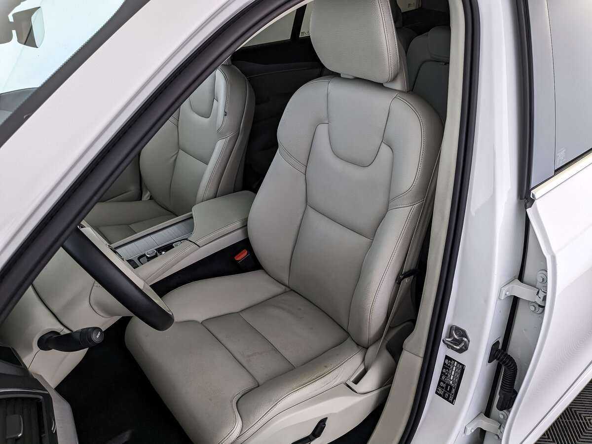 Volvo XC90 2019 года с пробегом. Фото: #15