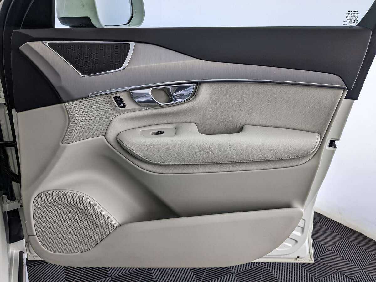 Volvo XC90 2019 года с пробегом. Фото: #20
