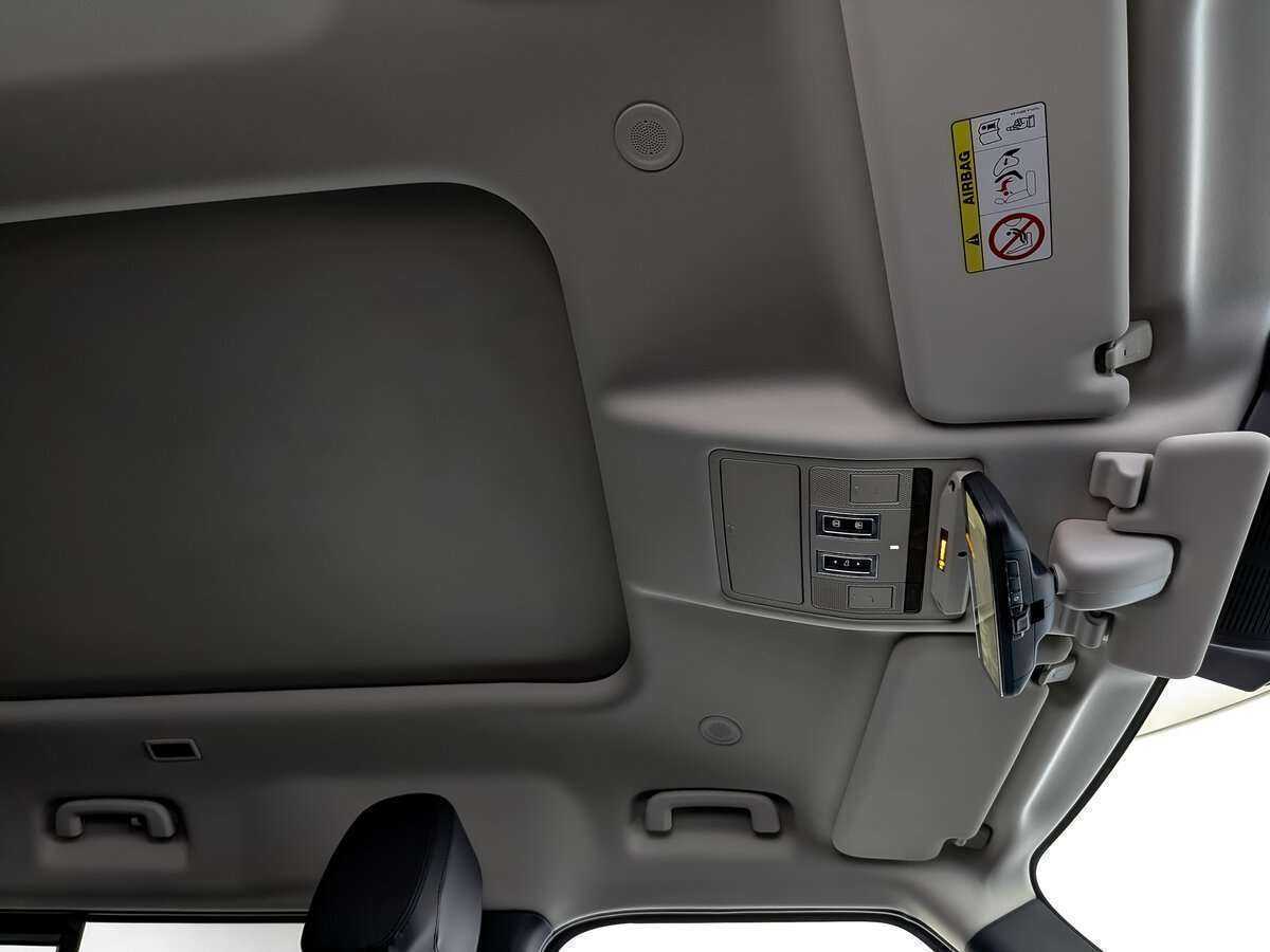 Land Rover Defender 2020 года с пробегом. Фото: #18