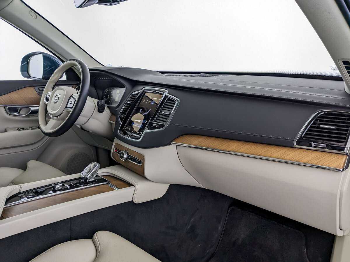 Volvo XC90 2021 года с пробегом. Фото: #8