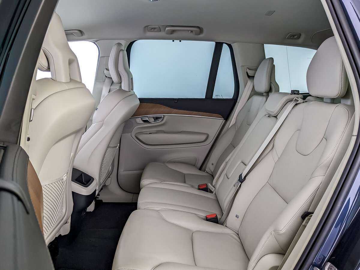 Volvo XC90 2021 года с пробегом. Фото: #9