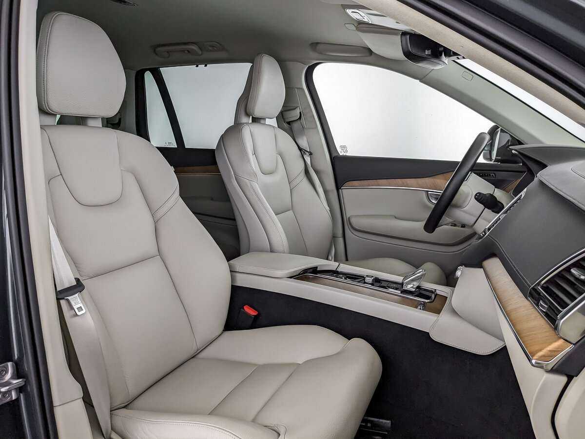 Volvo XC90 2021 года с пробегом. Фото: #18