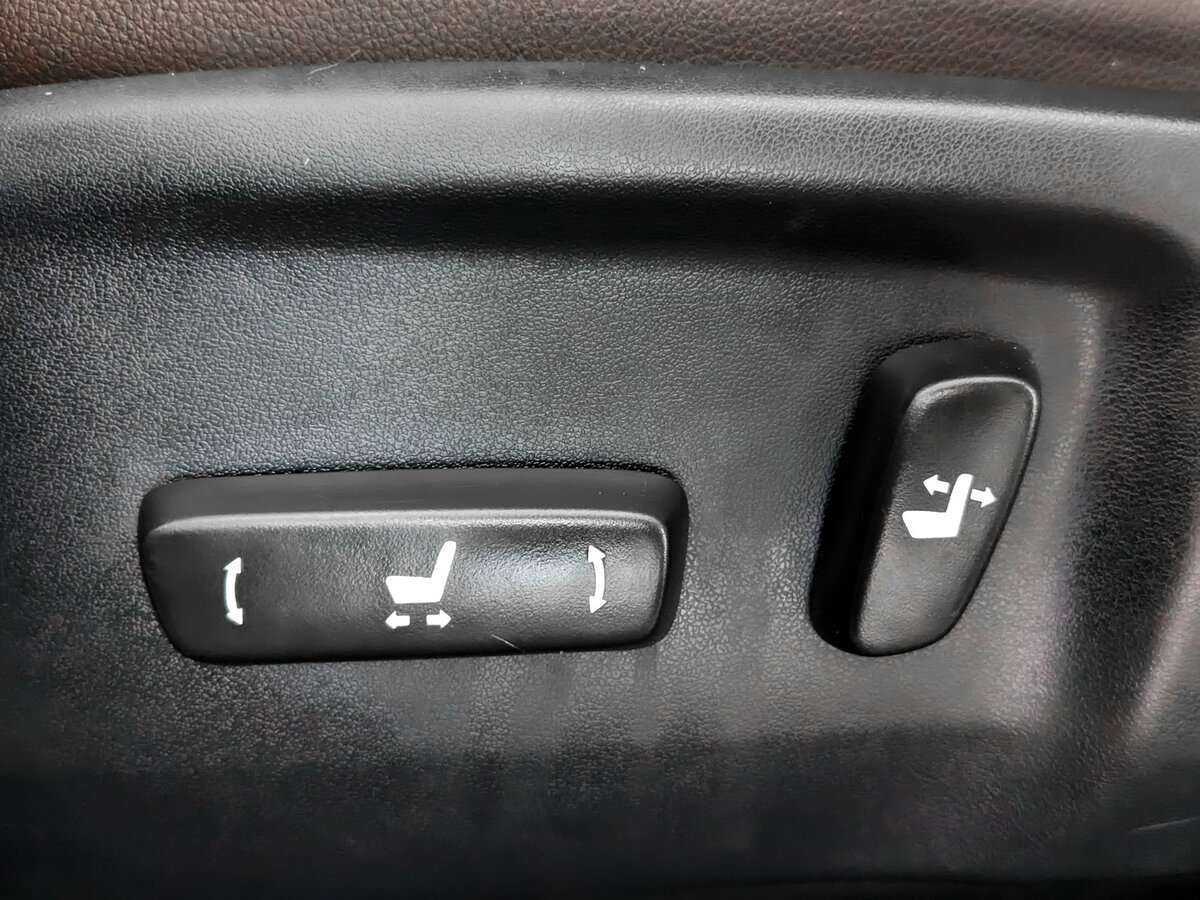 Toyota Fortuner 2019 года с пробегом. Фото: #16