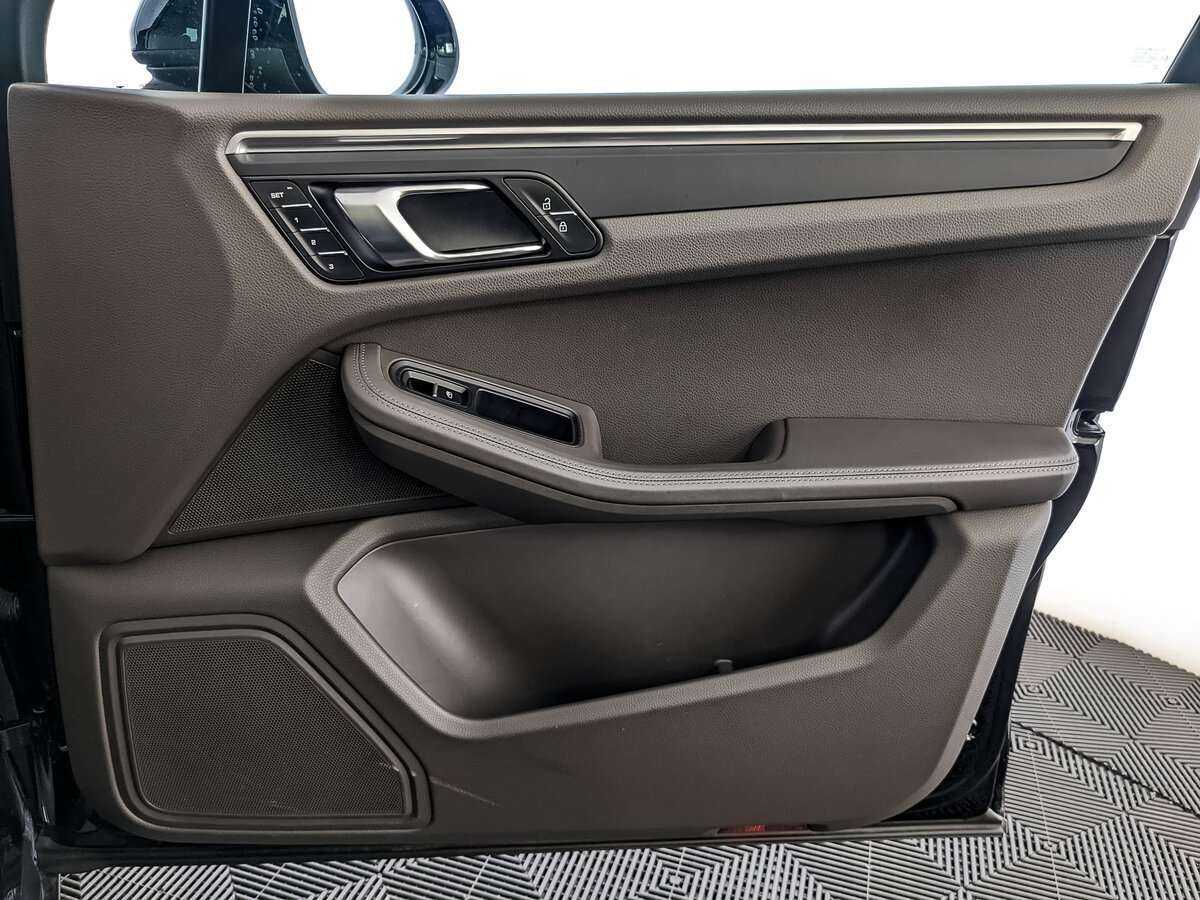 Porsche Macan 2021 года с пробегом. Фото: #20