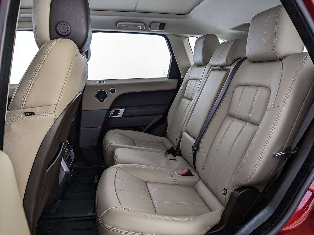 Land Rover Range Rover Sport 2020 года с пробегом. Фото: #13