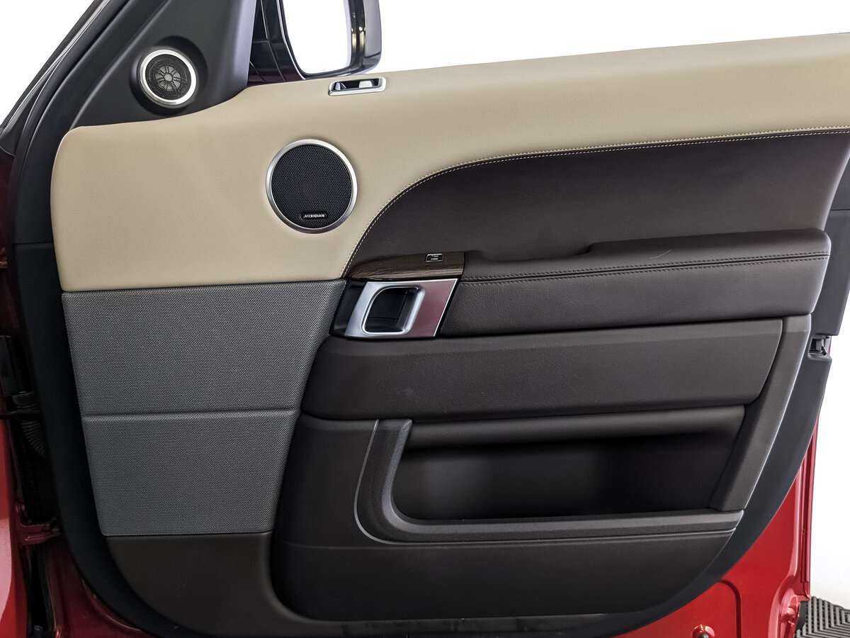 Land Rover Range Rover Sport 2020 года с пробегом. Фото: #19