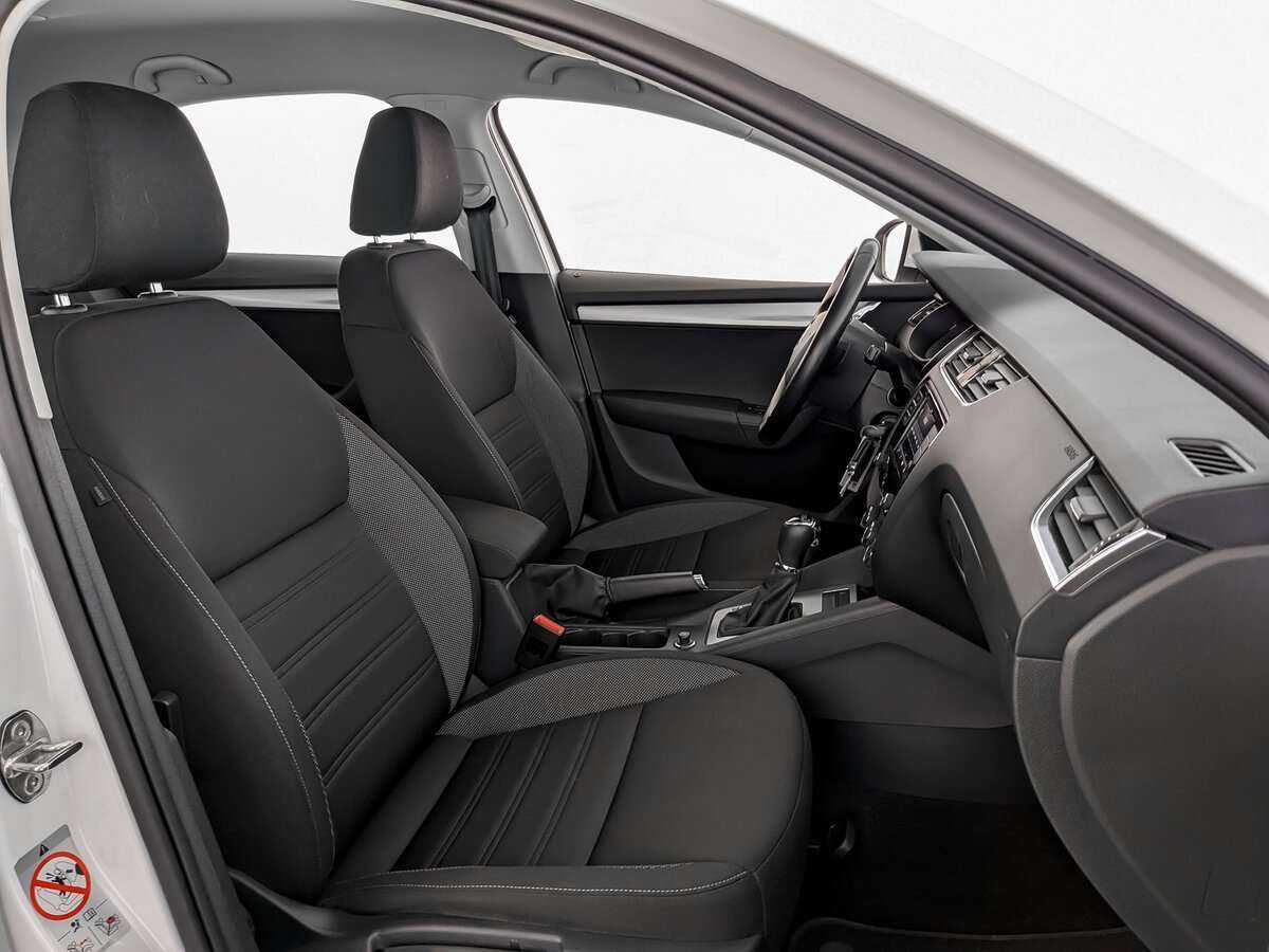 Skoda Octavia 2020 года с пробегом. Фото: #18